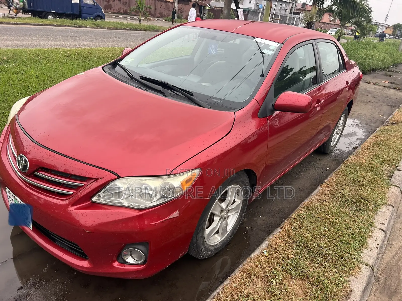 Toyota Corolla LE 4dr Sedan (1.8L 4cyl 4A) 2013 Red
