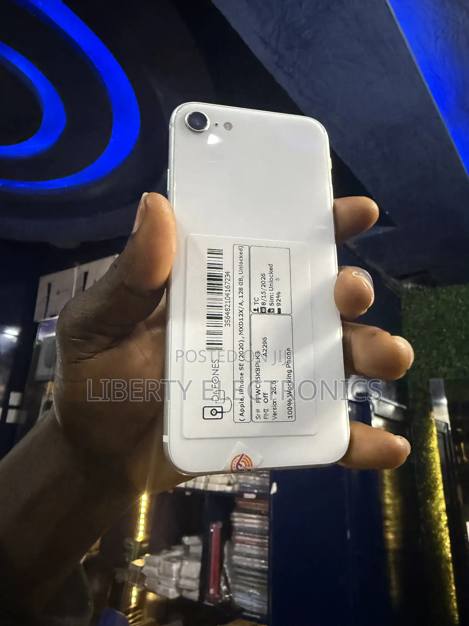 Apple iPhone SE (2020) 128 GB White