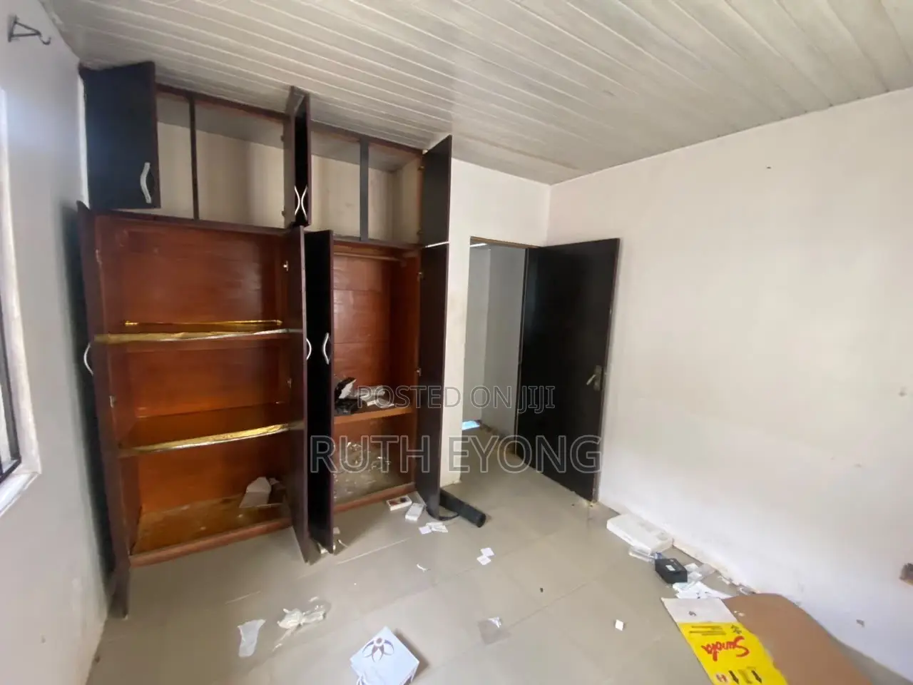 3bdrm Apartment in Lekki Phase 1 for rent