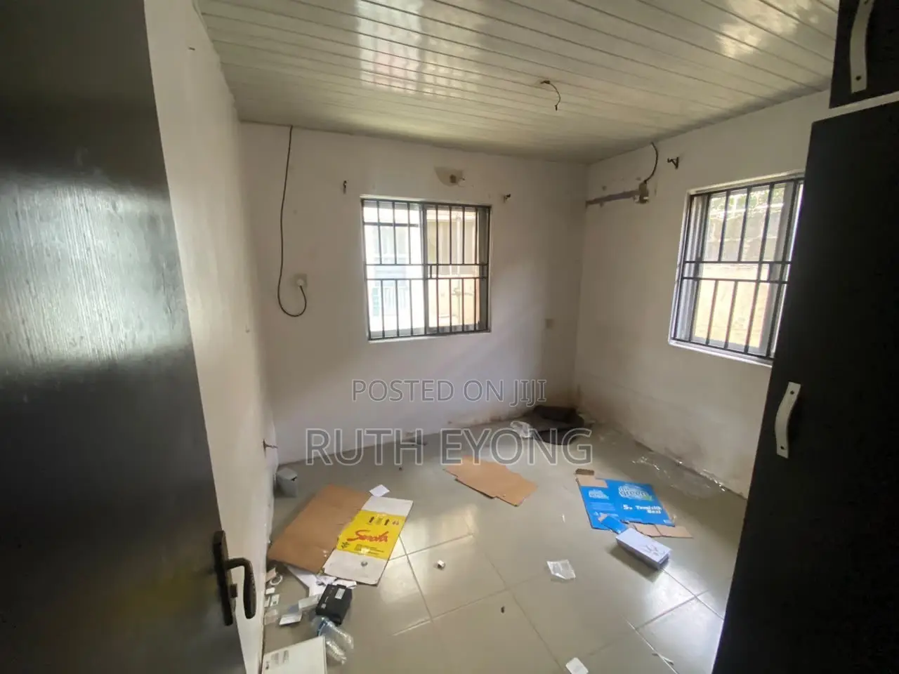 3bdrm Apartment in Lekki Phase 1 for rent