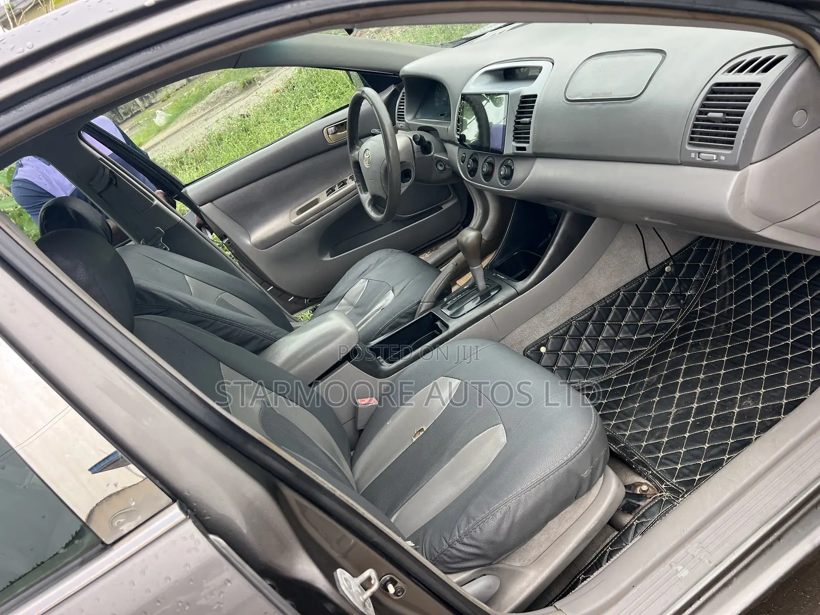 Toyota Camry LE 4dr Sedan (2.4L 4cyl 4A) 2004 Gray