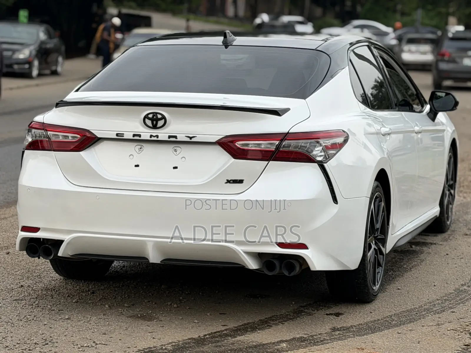 Toyota Camry 2019 White