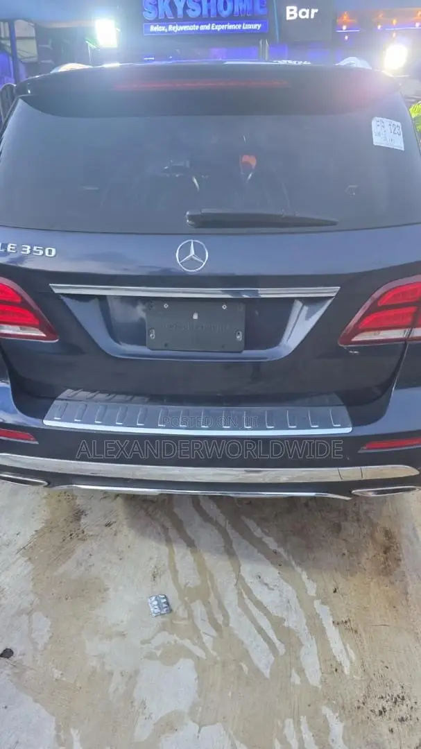 Mercedes-Benz GLE-Class 2016 Blue