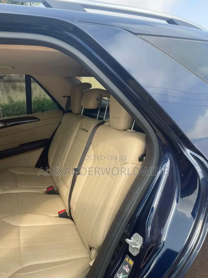 Mercedes-Benz GLE-Class 2016 Blue