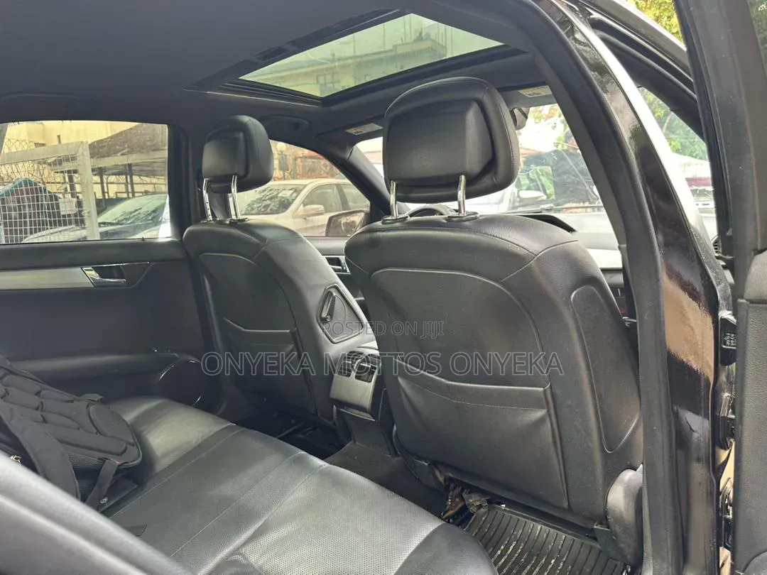 Mercedes-Benz E250 2008 Black