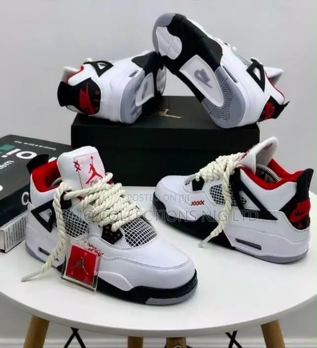 Air Jordan 4 Retro High-Top Men’s Sneakers – Fully Boxed