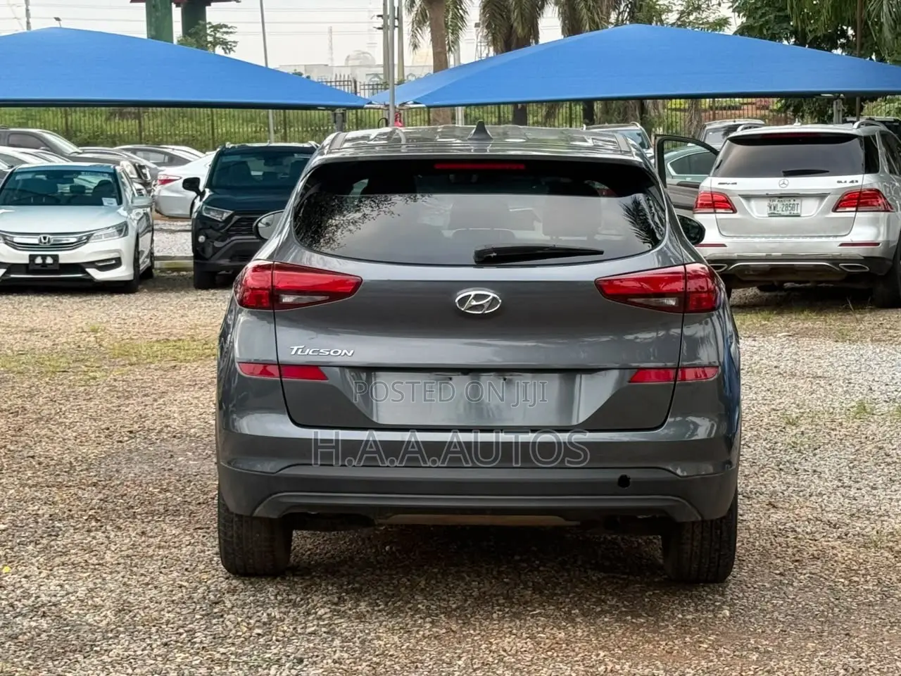Hyundai Tucson SE FWD 2019 Gray