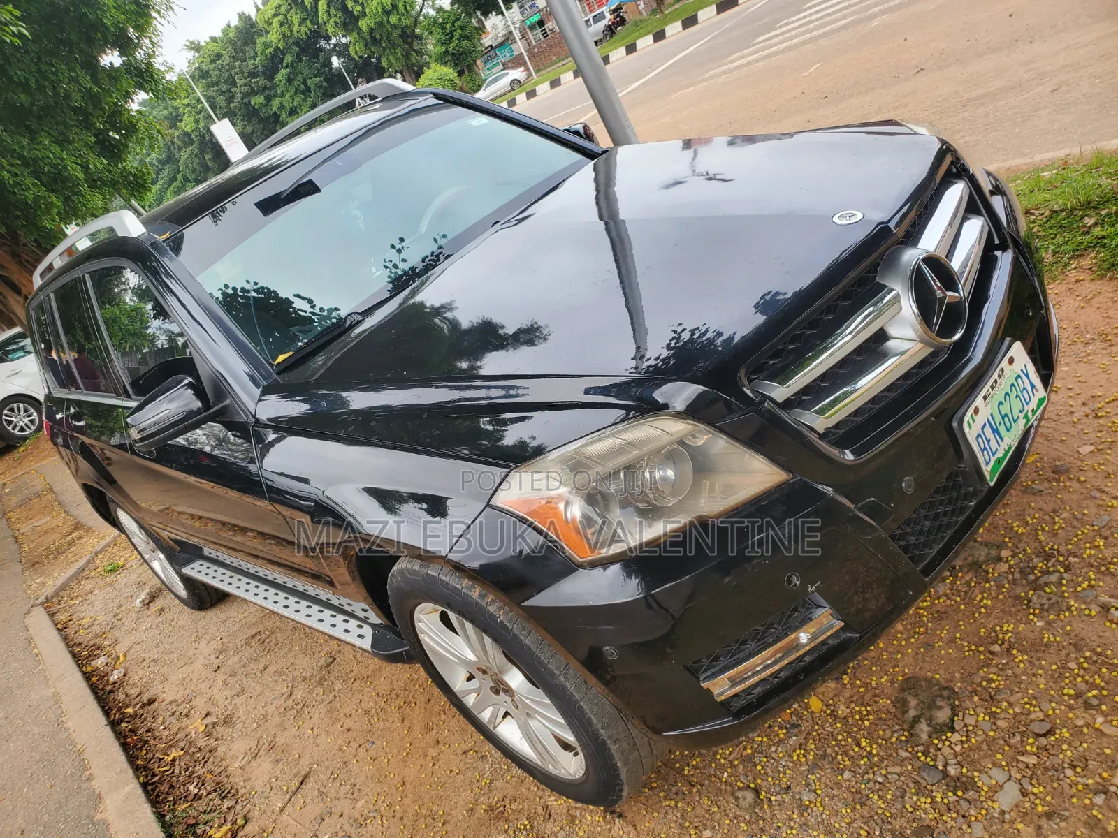 Mercedes-Benz GLK-Class 2011 Matt Black