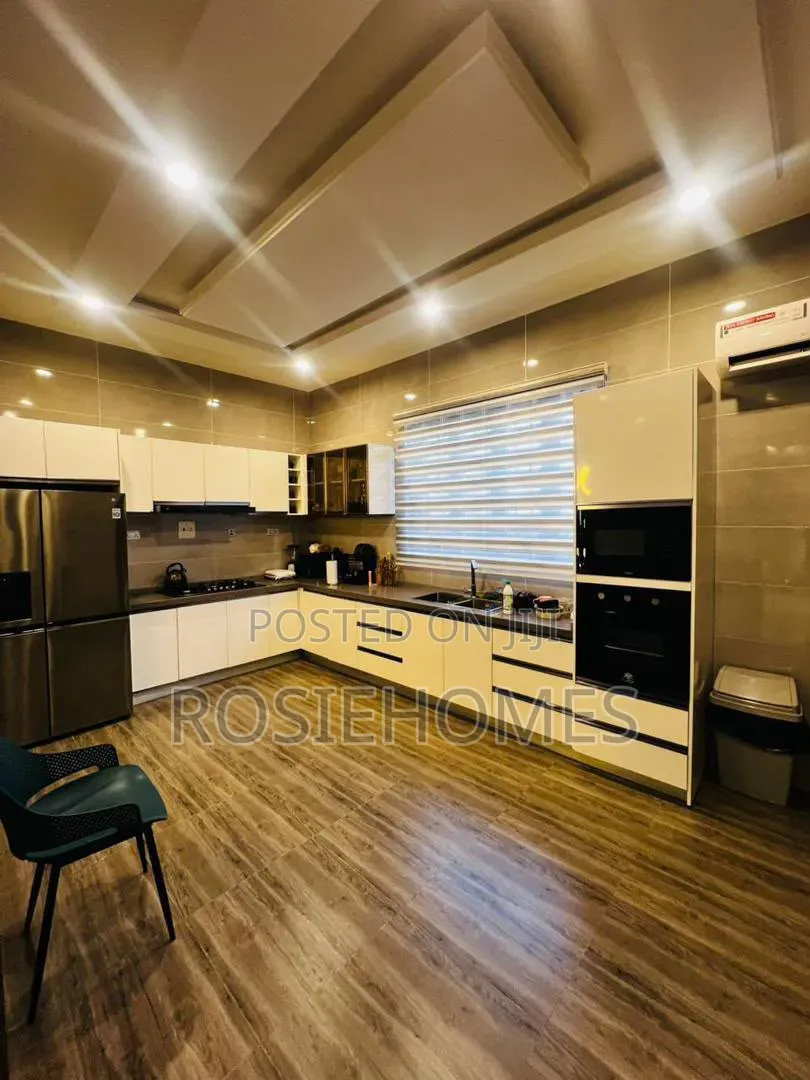 Furnished 4bdrm Duplex in Orchid, Lekki Phase 2 for rent