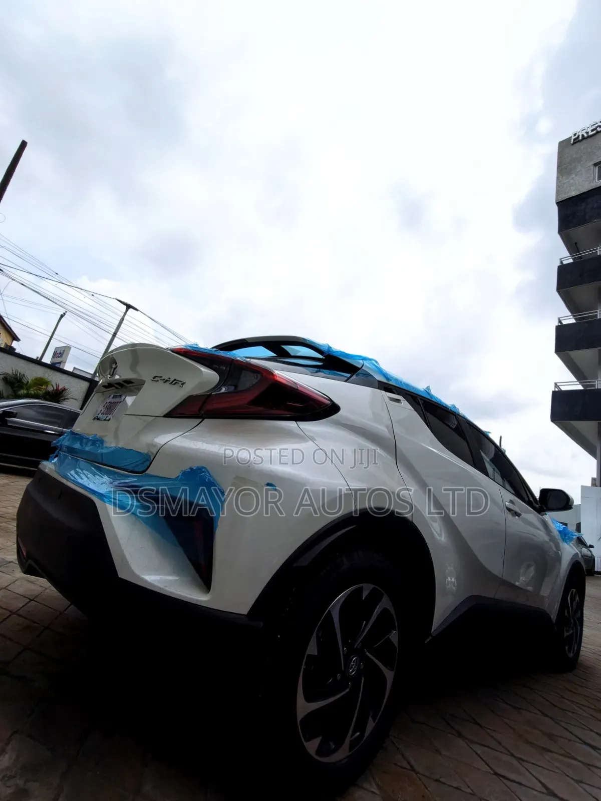 Toyota C-HR Nightshade 2021 White