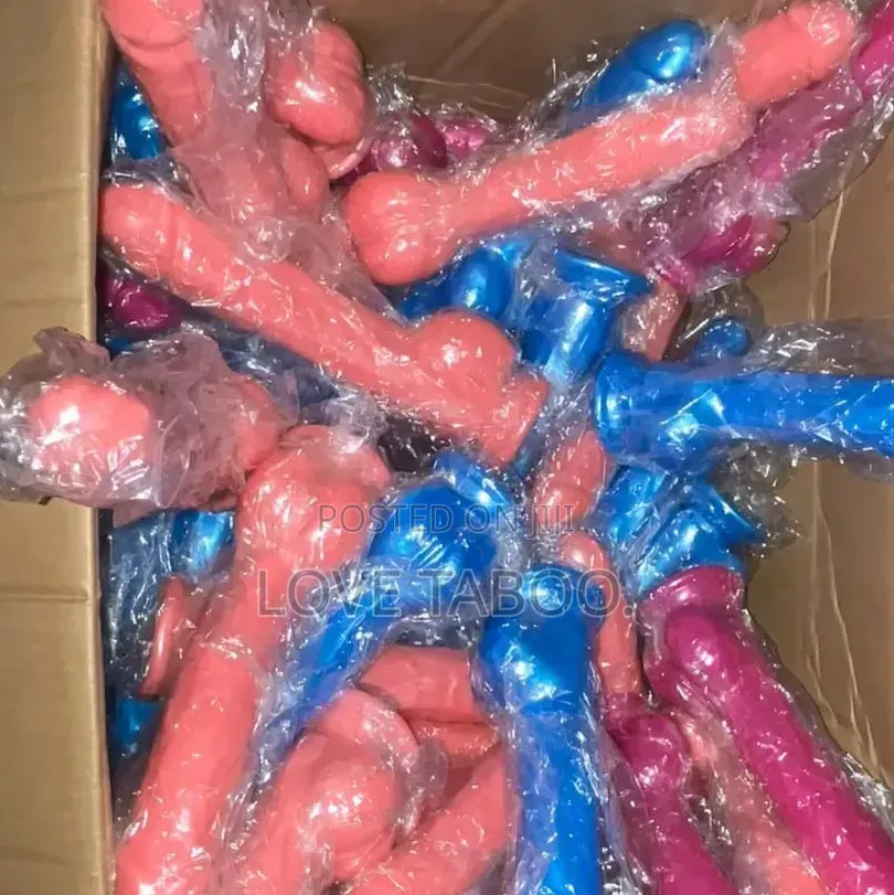 Pearl Premium 9 Inches Non Vibrating Dildo in Wholesale Price