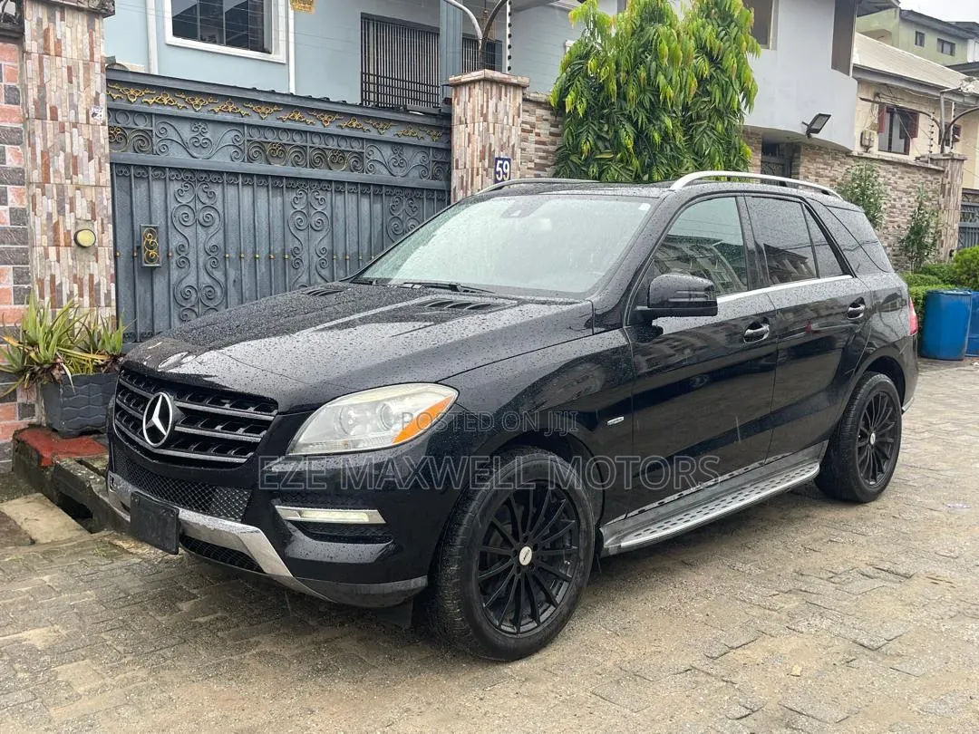 Mercedes-Benz M Class 2013 Black