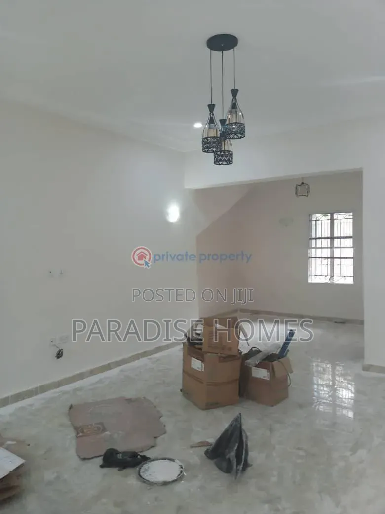 2bdrm Block of Flats in Spring Valley Estate for rent