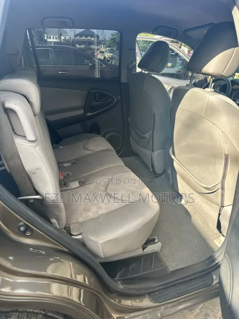 Toyota RAV4 2011 Gray