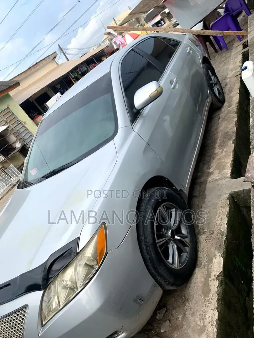 Toyota Camry 2009 Silver