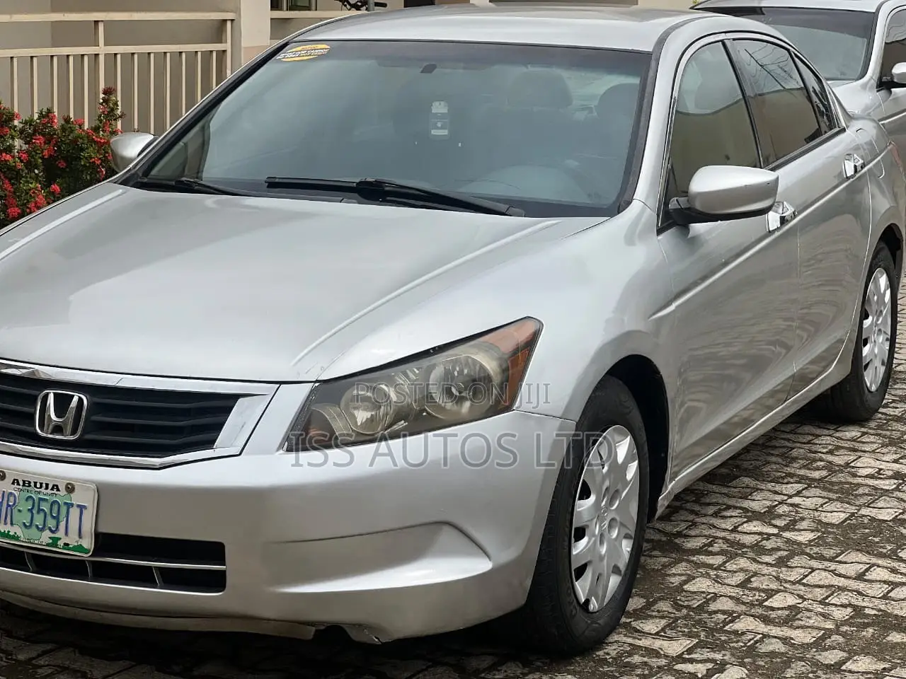 Honda Accord EX Automatic 2009 Silver