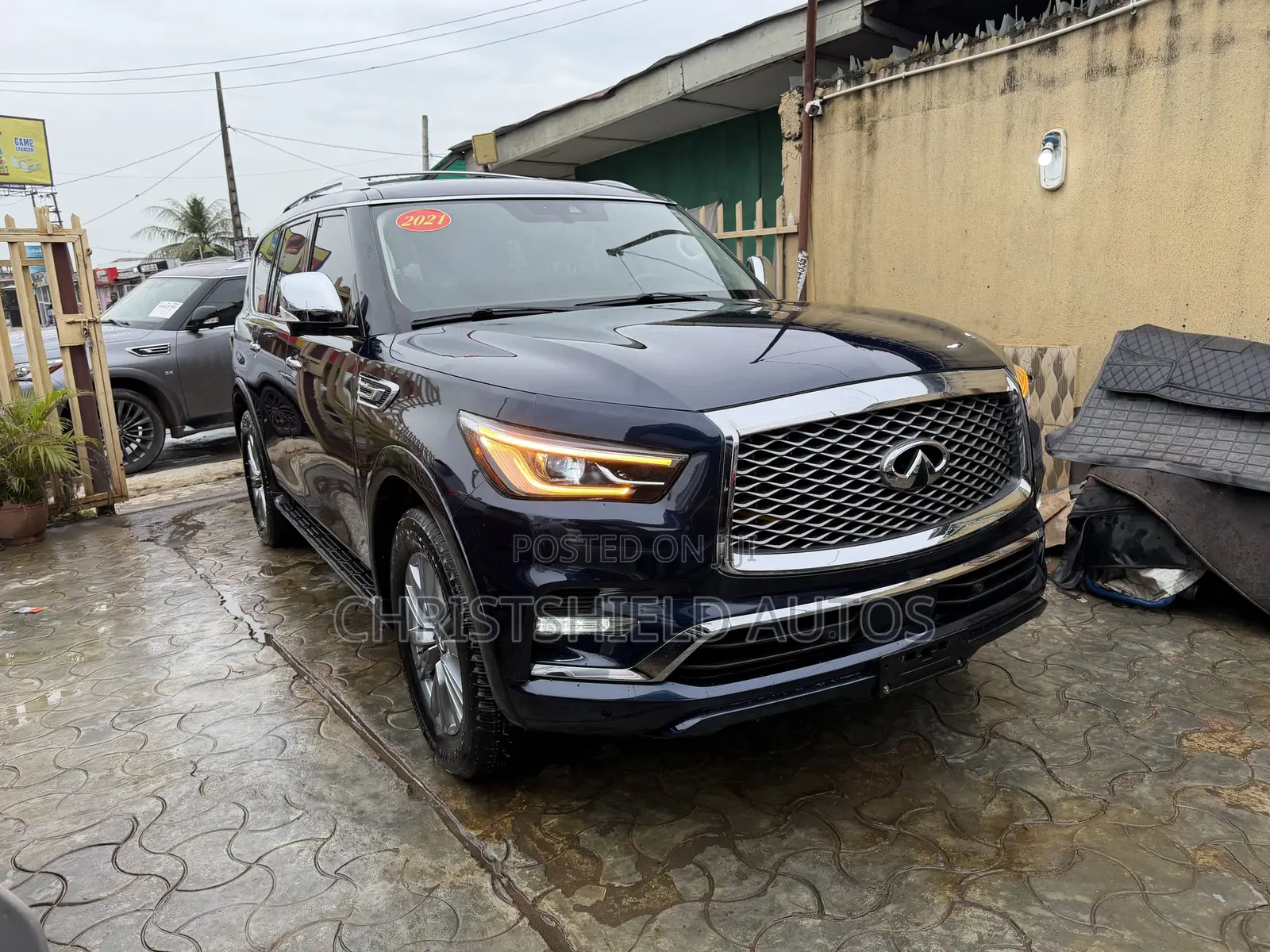 Infiniti QX80 Luxe 2021 Blue