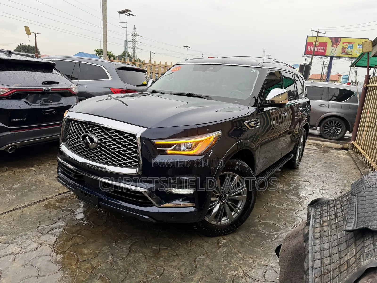 Infiniti QX80 Luxe 2021 Blue