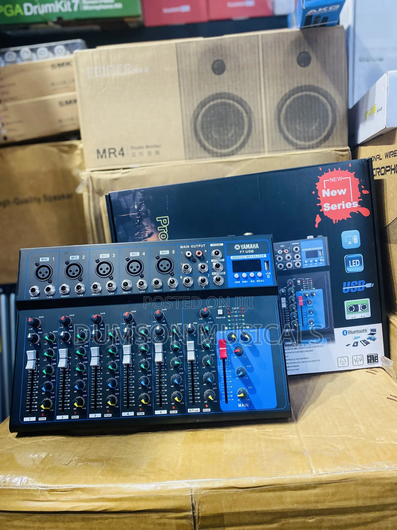 Yamaha 7channel Professional Mixing Live Mixer Console