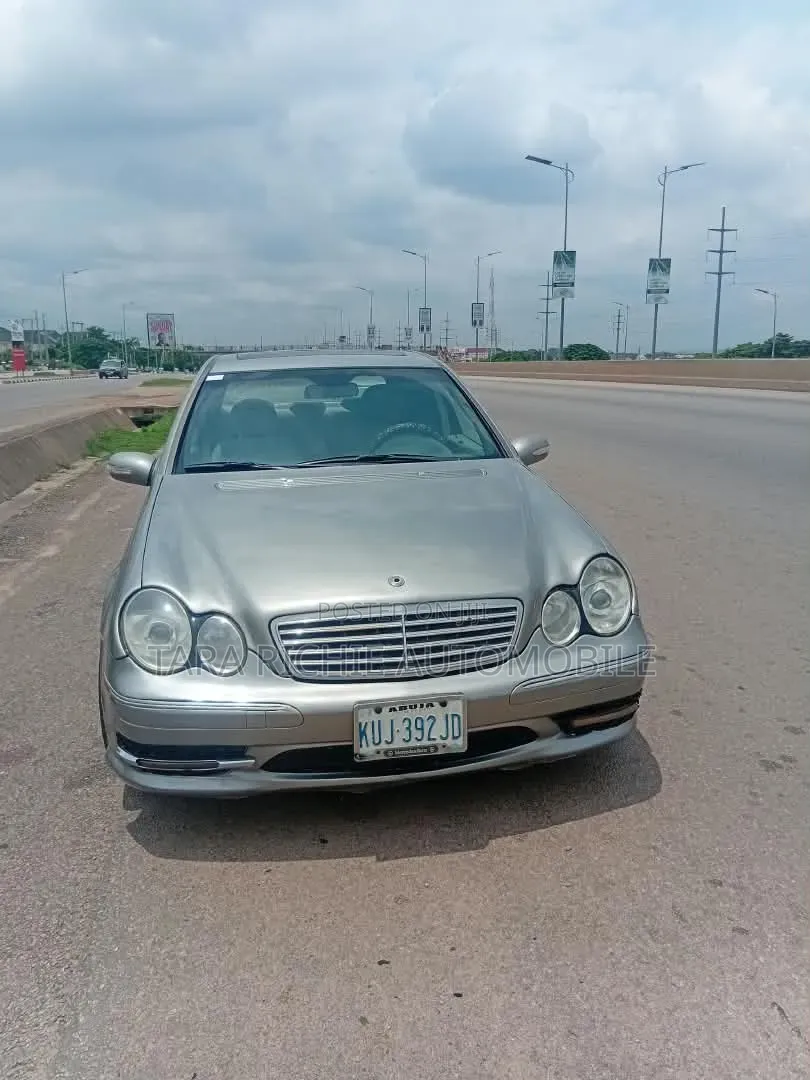 Mercedes-Benz C240 2005 Silver