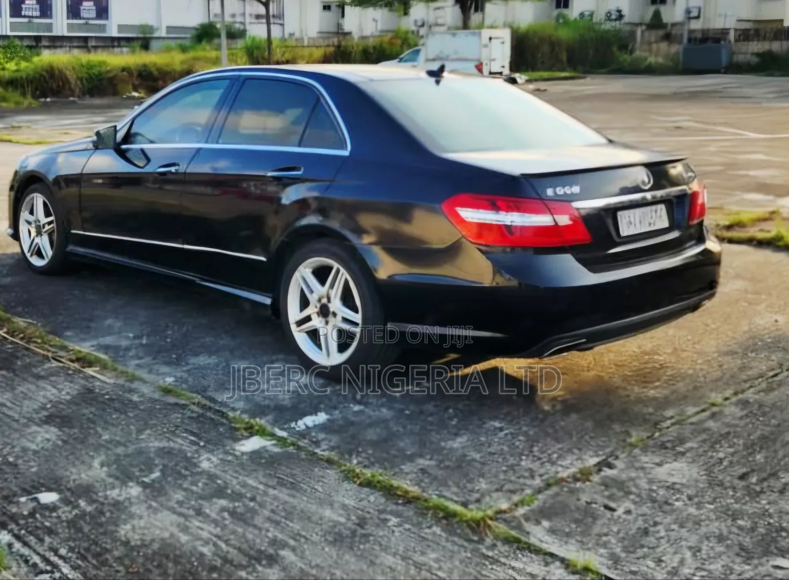 Mercedes-Benz E350 2011 Black