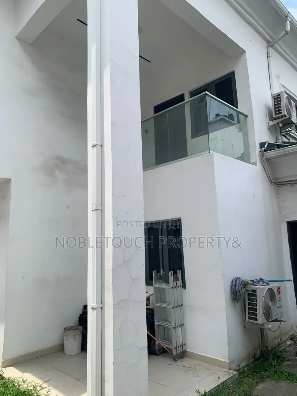 4bdrm Duplex in Osapa London Lekki for sale