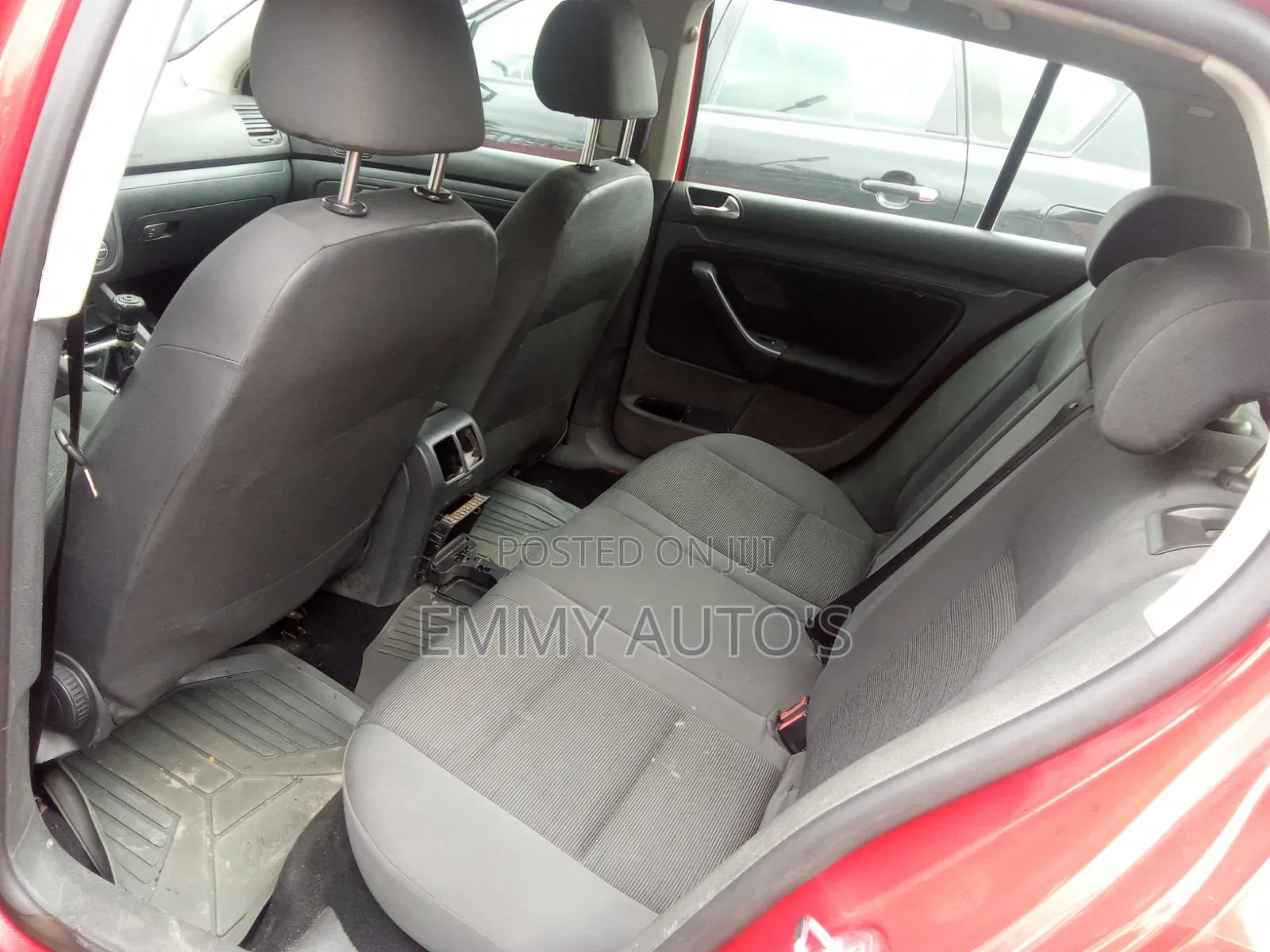 Volkswagen Golf 2004 Red