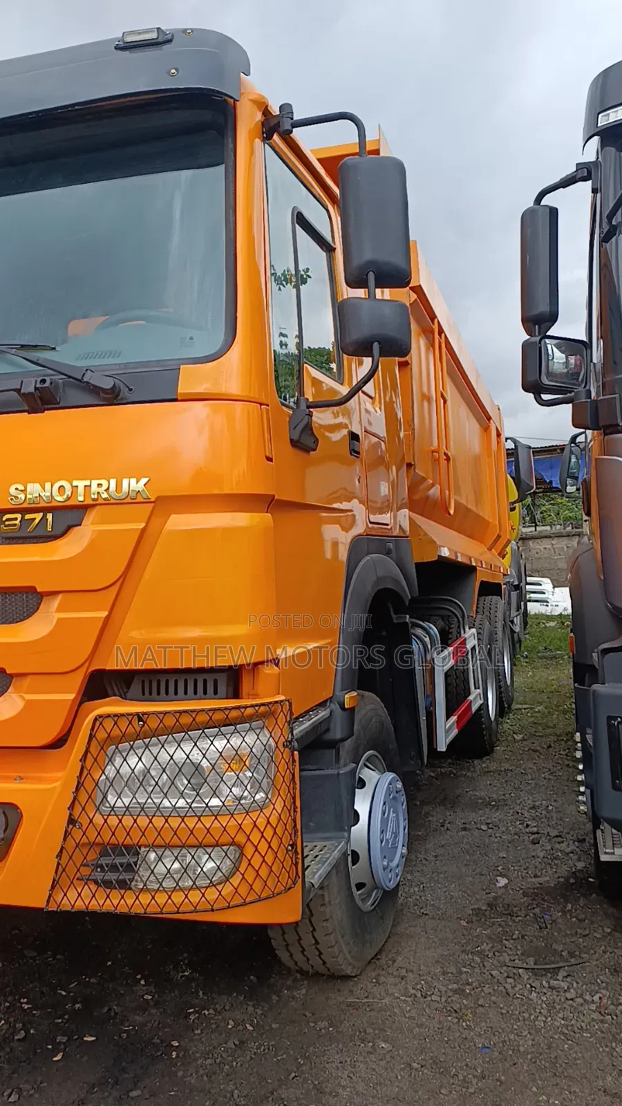 Super Clean Highest Grade Howo 10 Tires Tipper 30tons