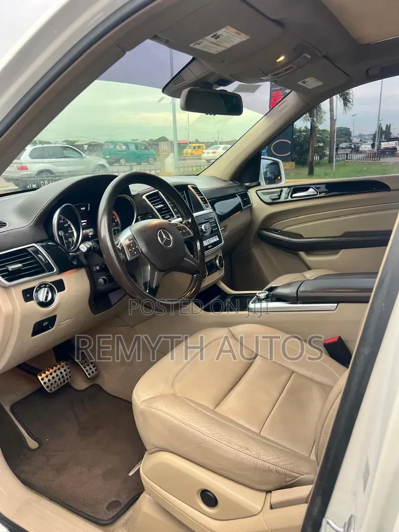 Mercedes-Benz M Class ML400 4MATIC 4dr SUV AWD (3.0L 6cyl Turbo 7A)