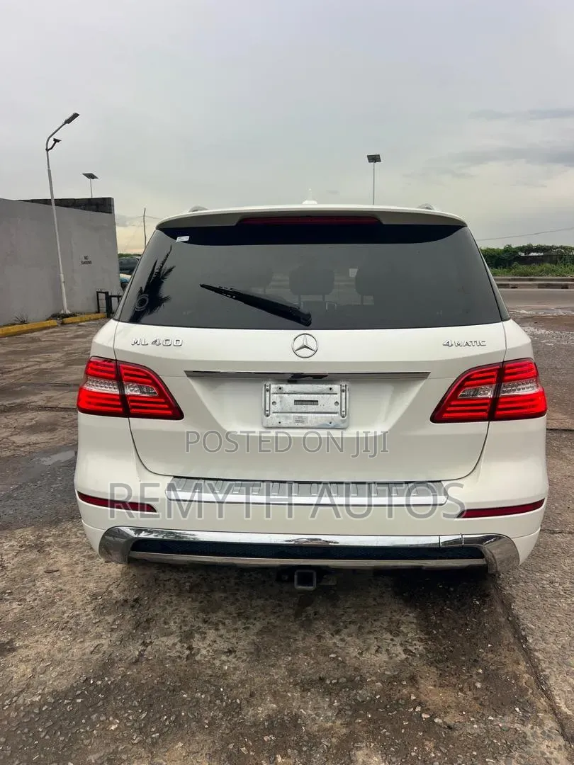 Mercedes-Benz M Class ML400 4MATIC 4dr SUV AWD (3.0L 6cyl Turbo 7A)