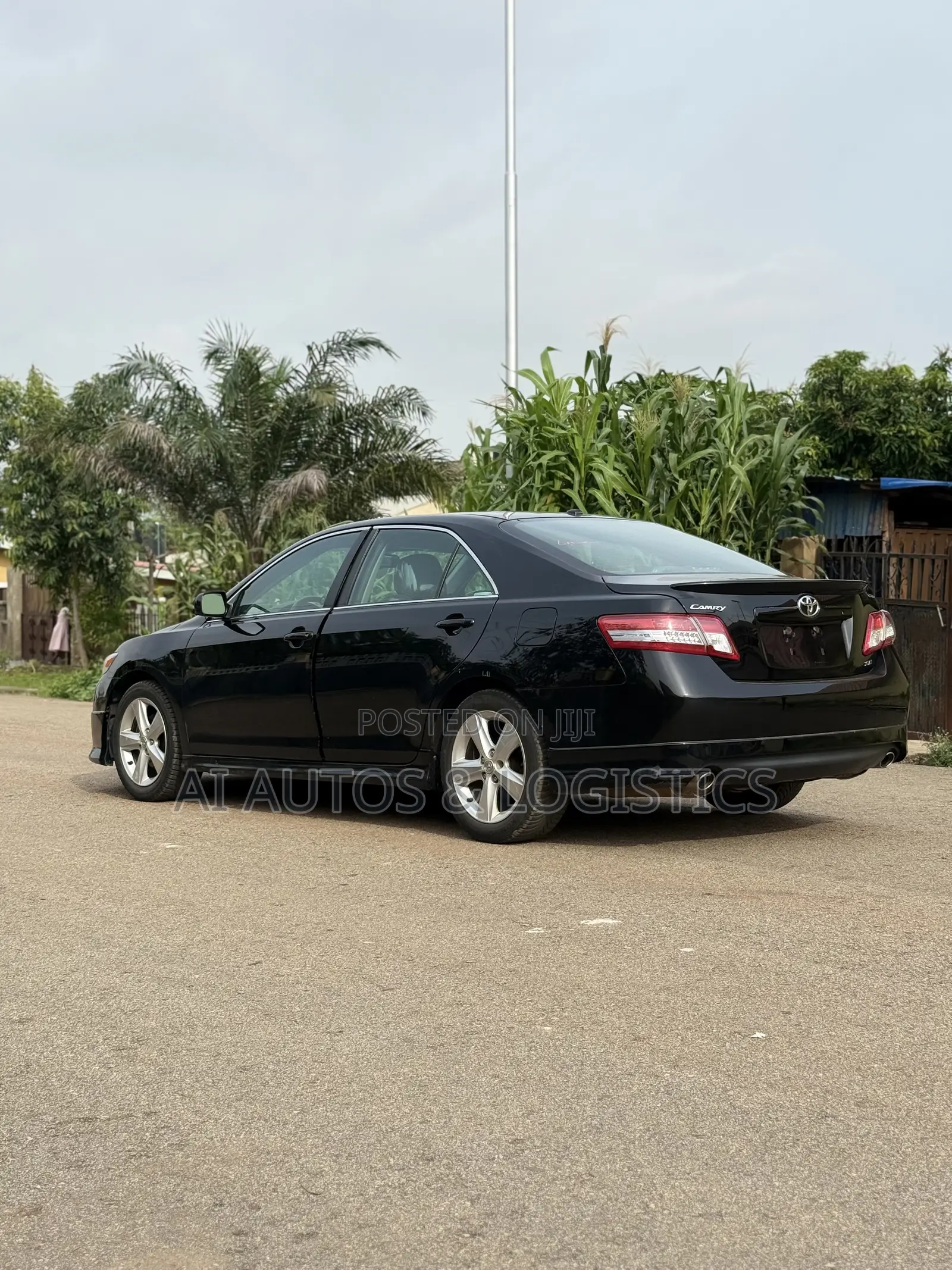 Toyota Camry SE 4dr Sedan (2.5L 4cyl 6AM) 2010 Black