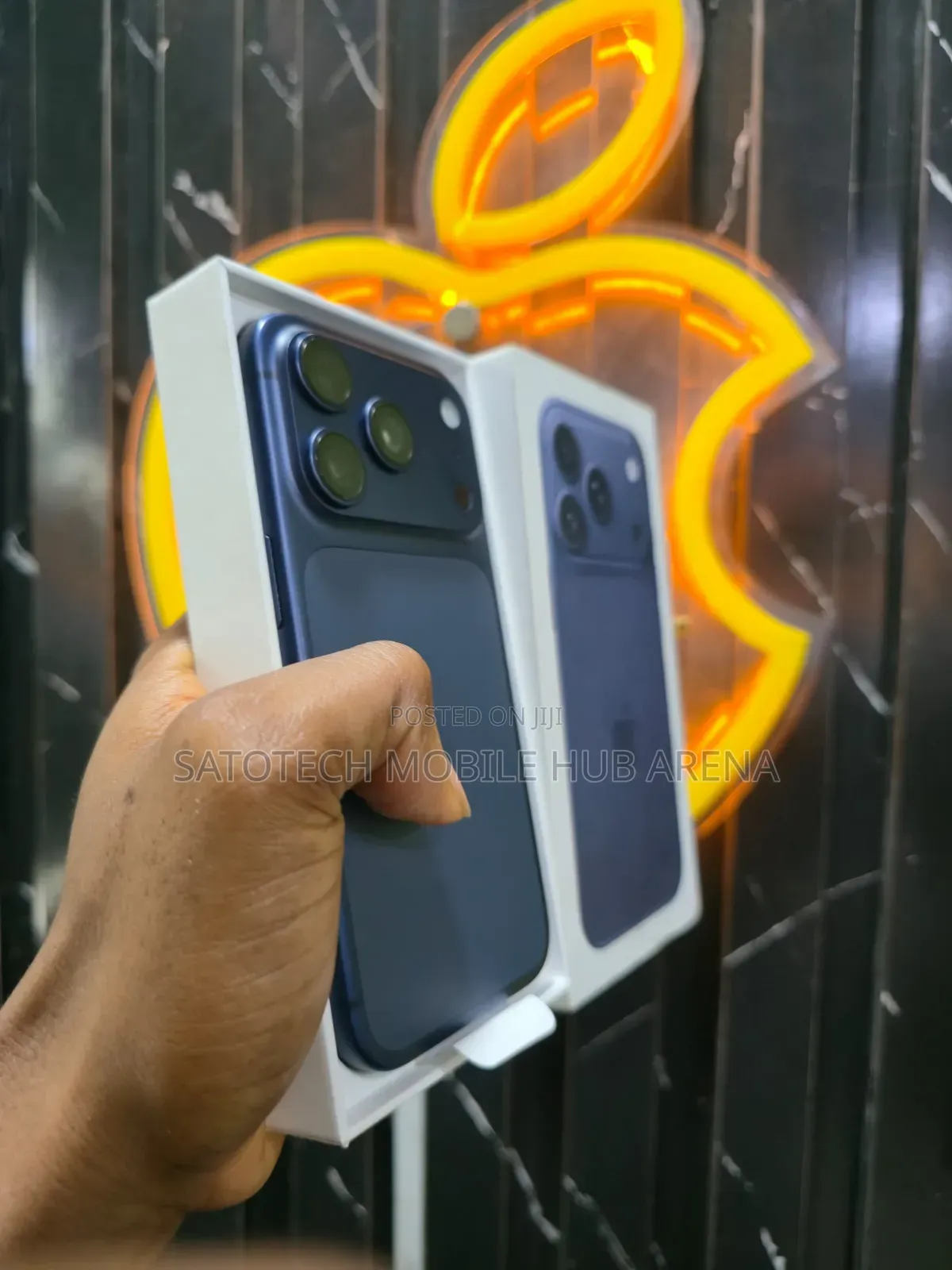 New Apple iPhone 17 Pro 256 GB Blue