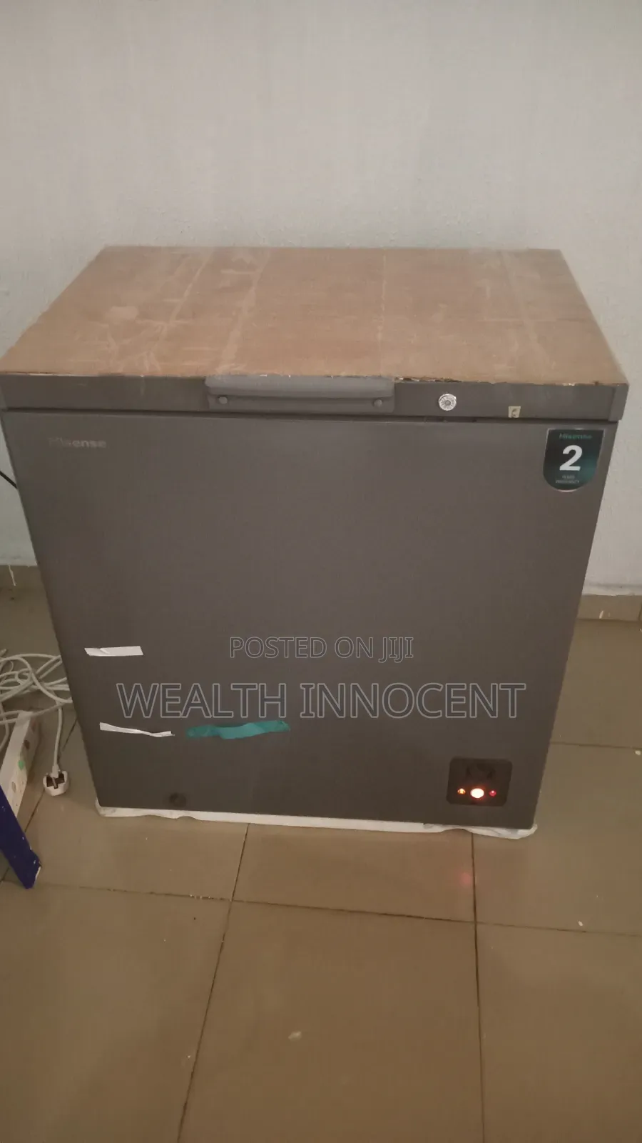 Hisense 198L Chest Freezer FC270SH – Very Clean