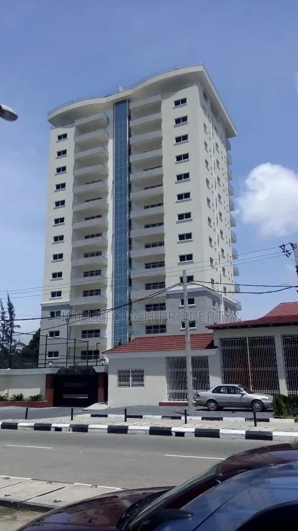 3bdrm Block of Flats in Ikoyi Lagos for sale