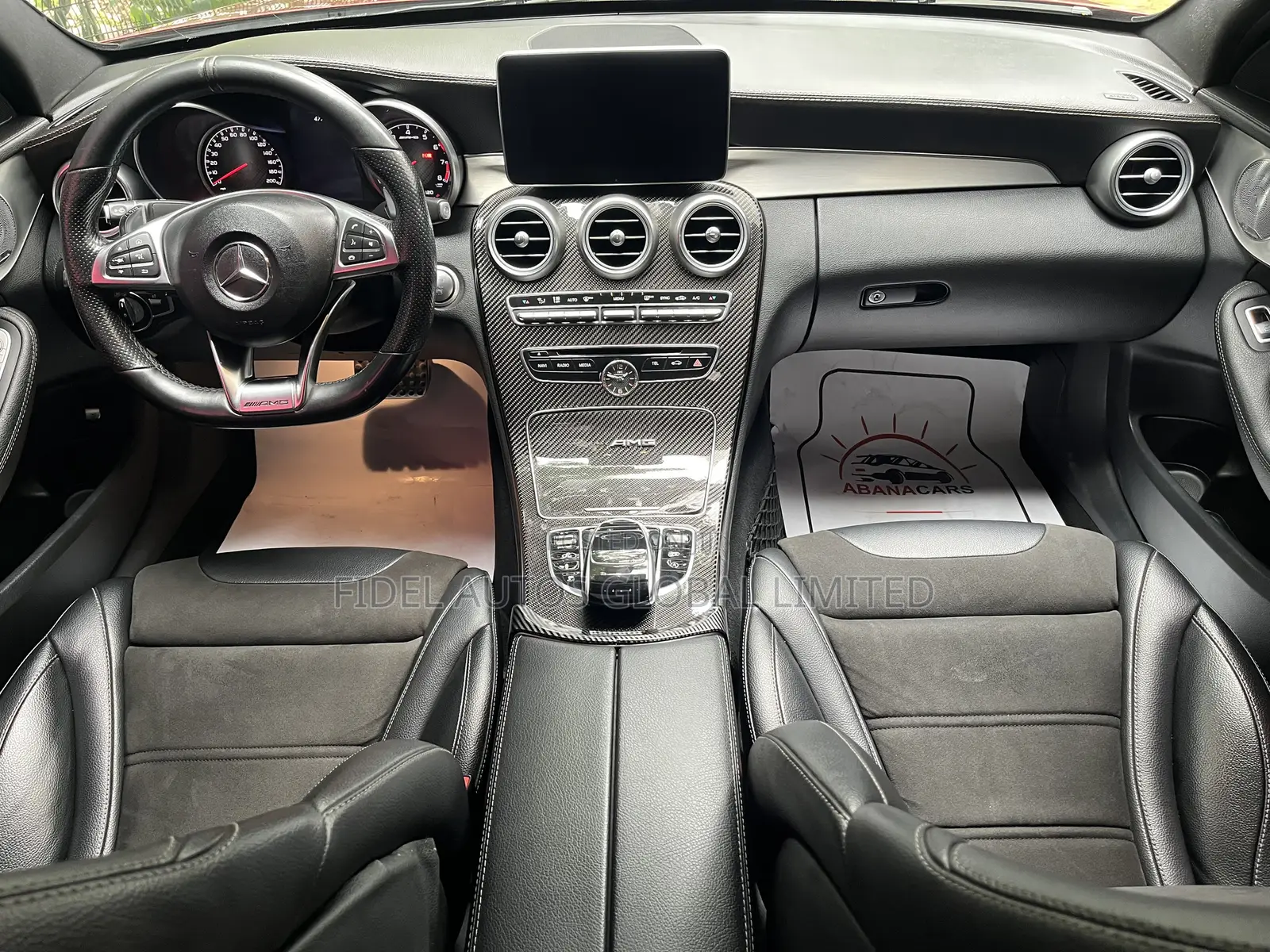 Mercedes-Benz C63 S RWD Sedan (4.0L V8 7A) 2017 Red