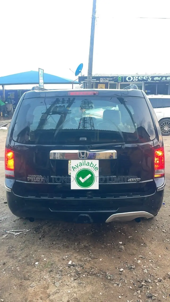 Honda Pilot EX-L 4dr SUV 4WD (3.5L 6cyl 5A) 2012 Black