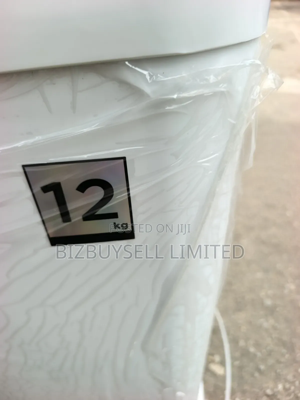 12kg Midea Top Load Washing Machine, Twin Tube.