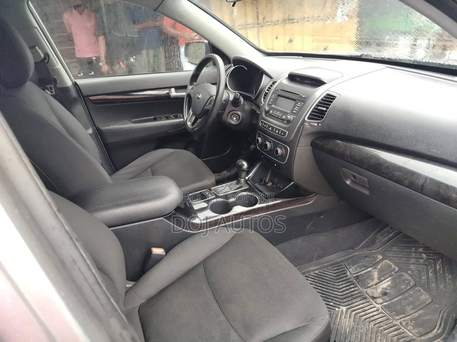 Kia Sorento LX 4dr SUV (2.4L 4cyl 6A) 2014 Silver