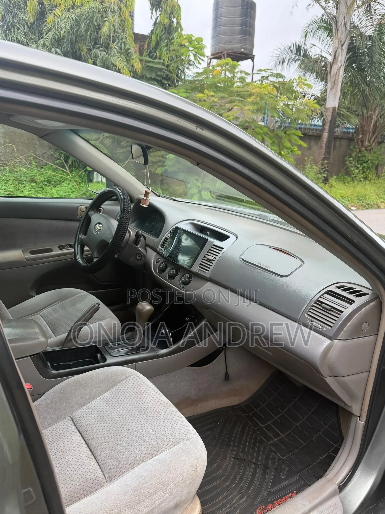 Toyota Camry 2004 Gray