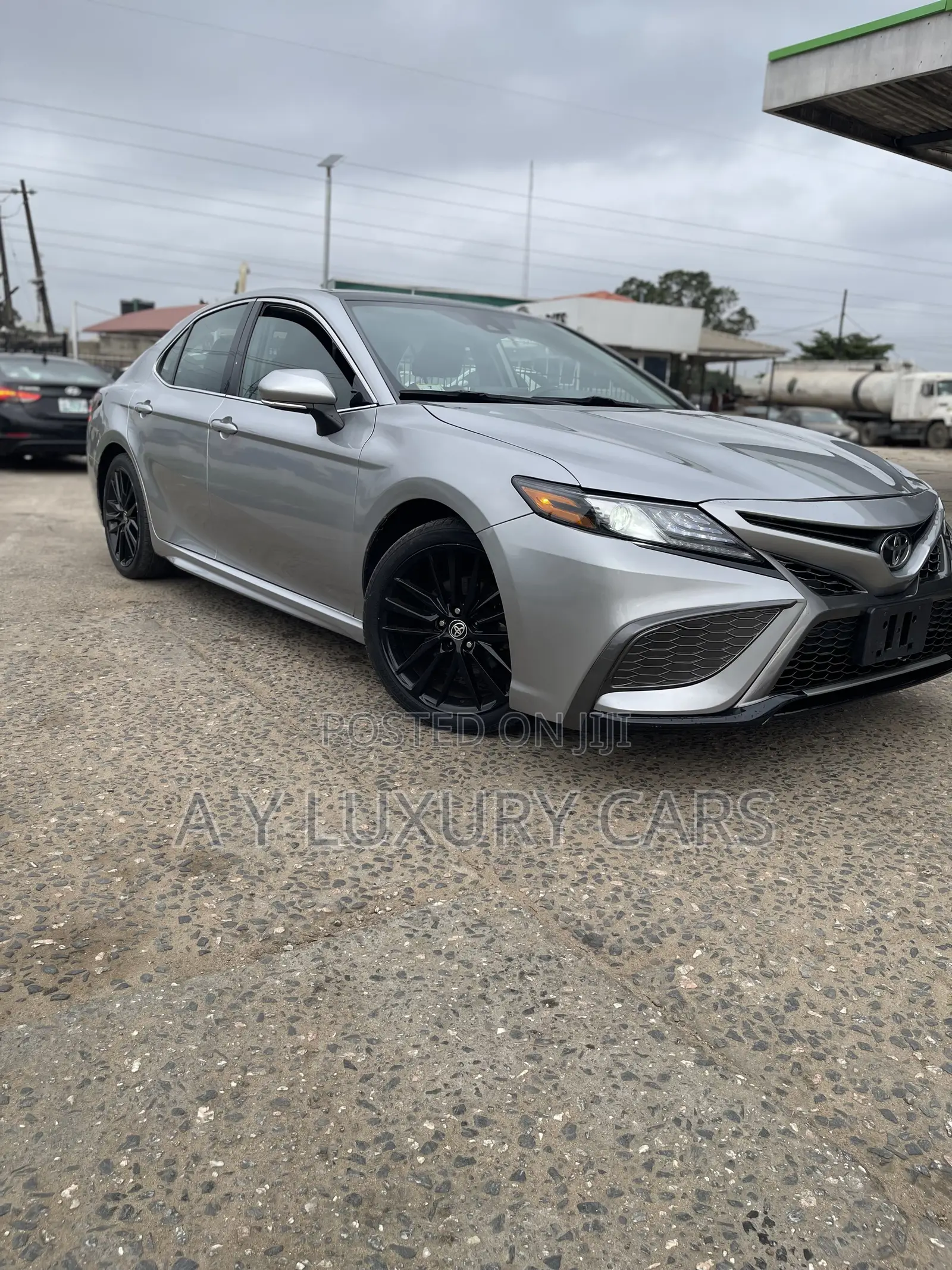 Toyota Camry XSE 2021 Silver