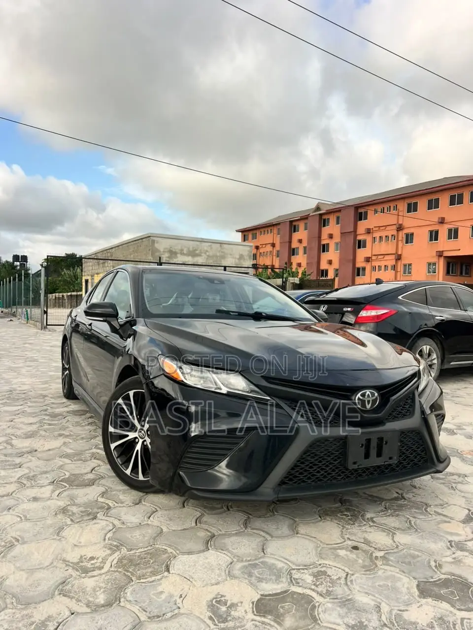 Toyota Camry SE FWD 2020 Black