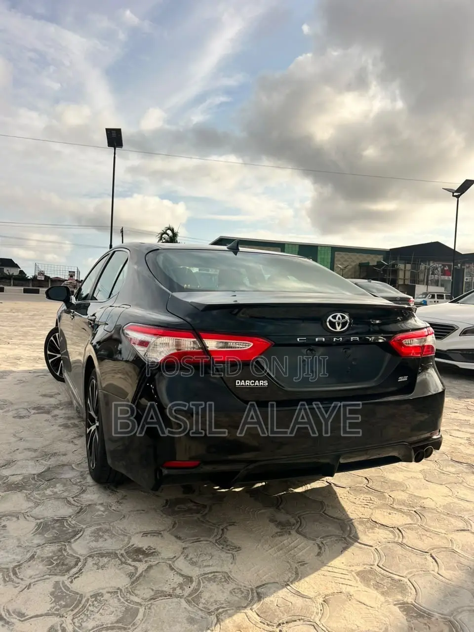Toyota Camry SE FWD 2020 Black