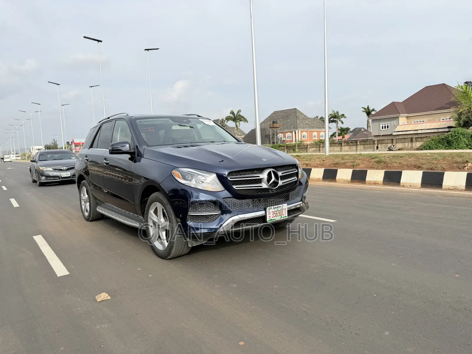 Mercedes-Benz GLE-Class GLE 350d 4MATIC 2018 Blue