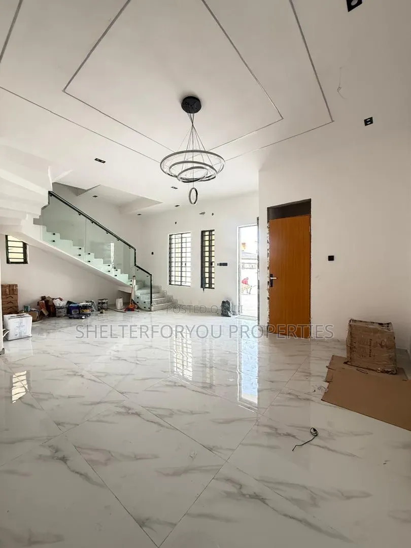 4bdrm Duplex in Sangotedo for sale