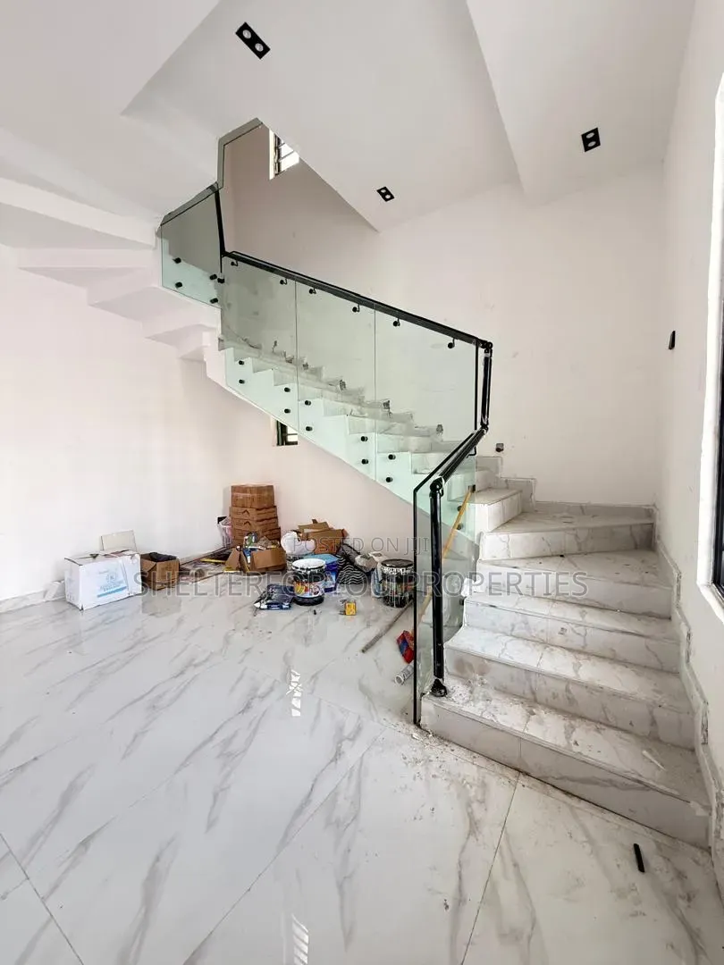 4bdrm Duplex in Sangotedo for sale