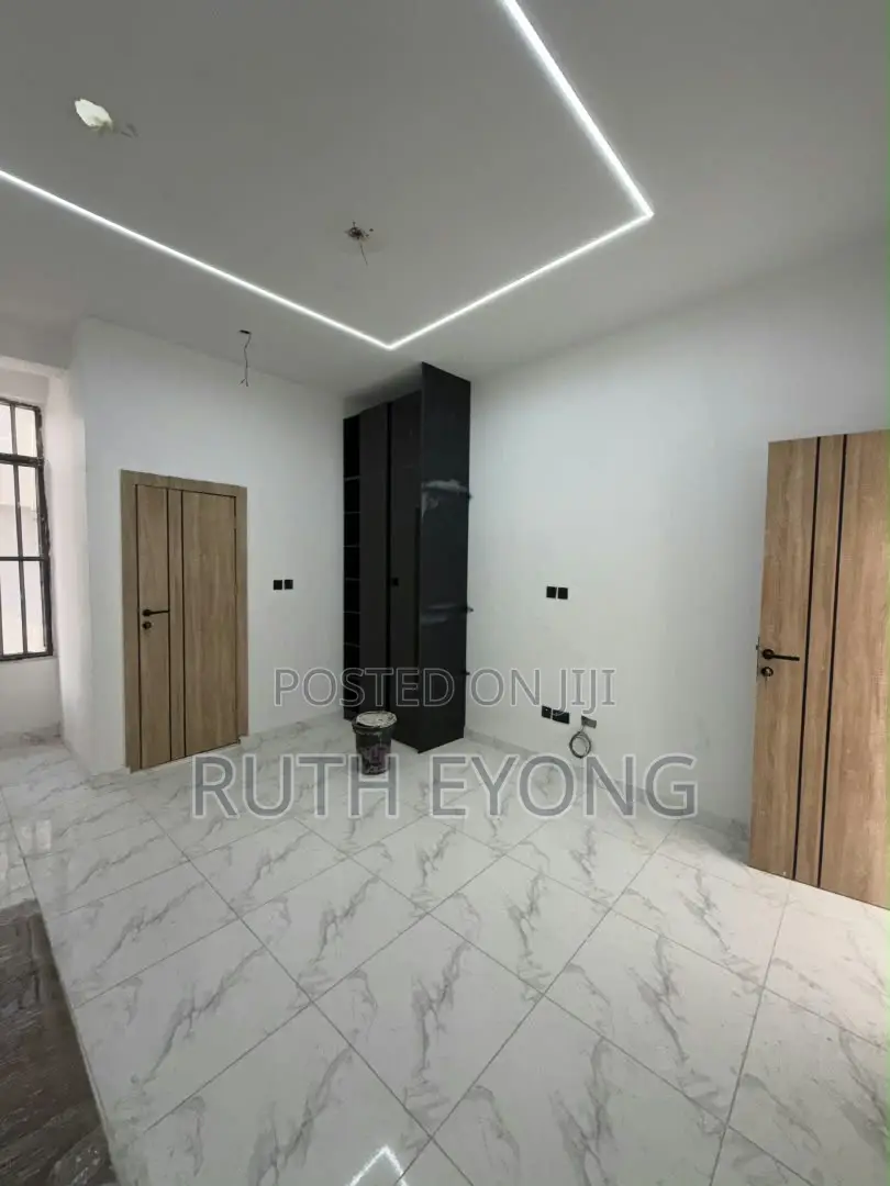 2bdrm Apartment in Ologolo for rent
