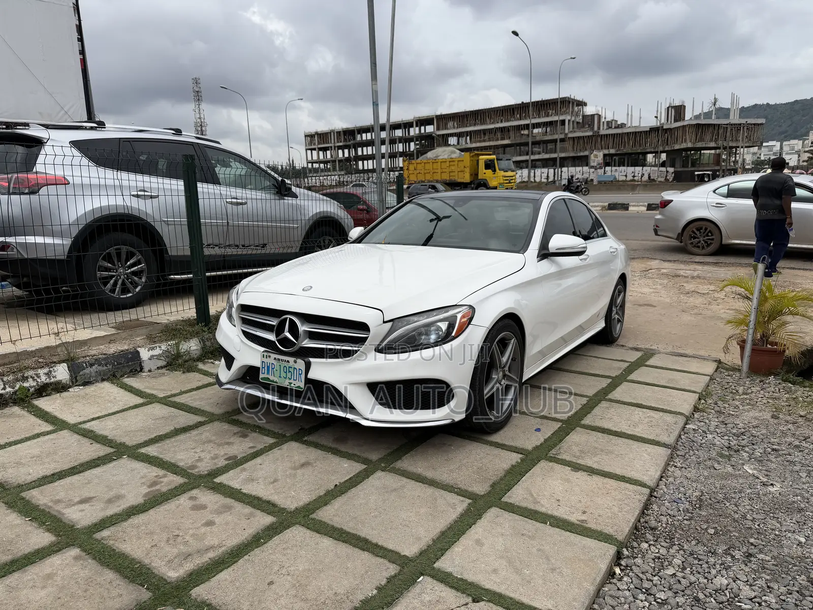 Mercedes-Benz C300 Base Sedan RWD (2.0L 4cyl 7A) 2016 White