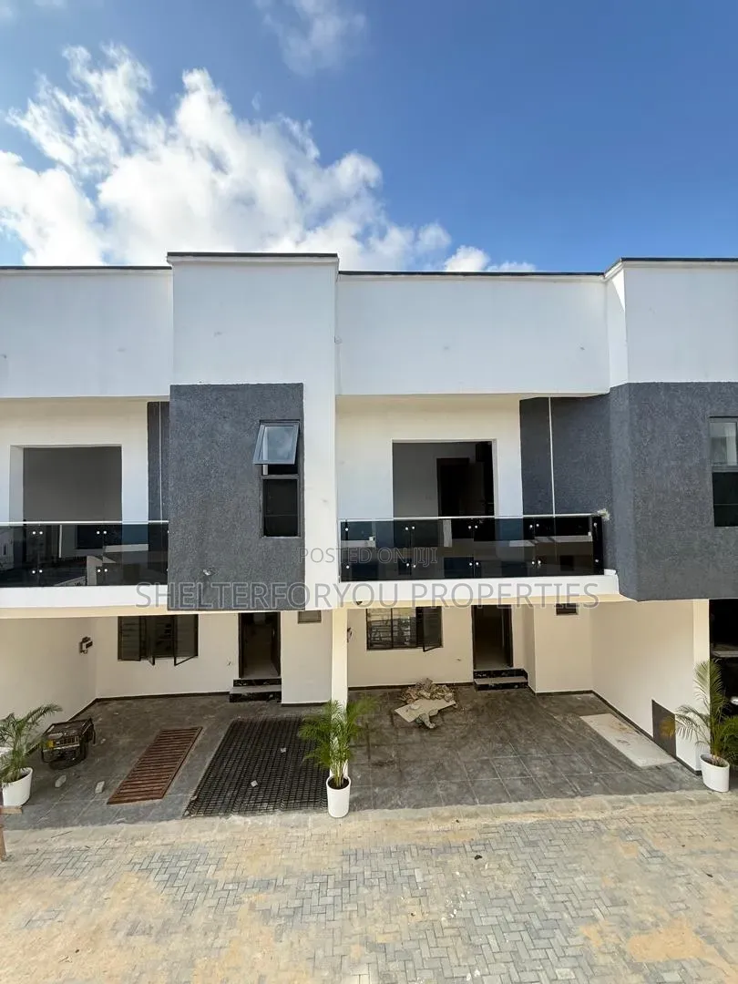 4bdrm Duplex in VGC / Ajah for sale