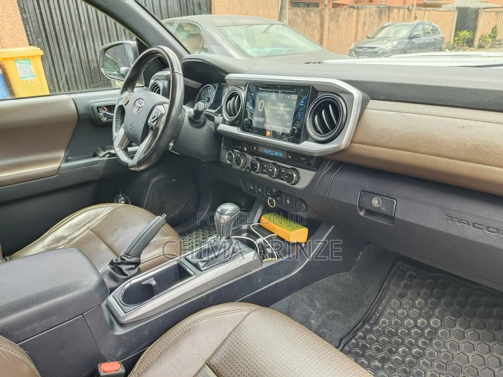 Toyota Tacoma 4dr Double Cab 2016 Silver