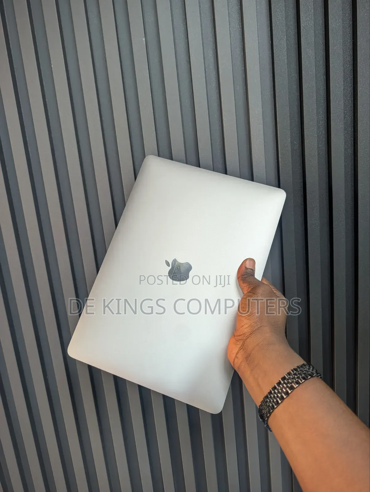 Laptop Apple MacBook Pro 2019 8GB Intel Core i5 SSD 256GB